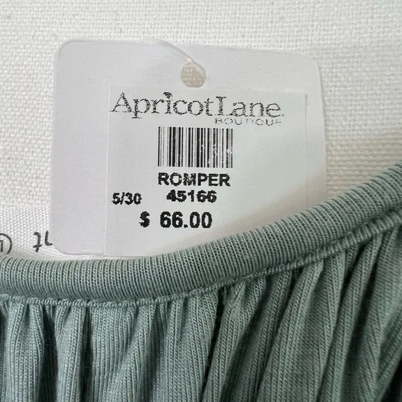 NWT Wasabi + Mint Romper - Picture 3 of 8